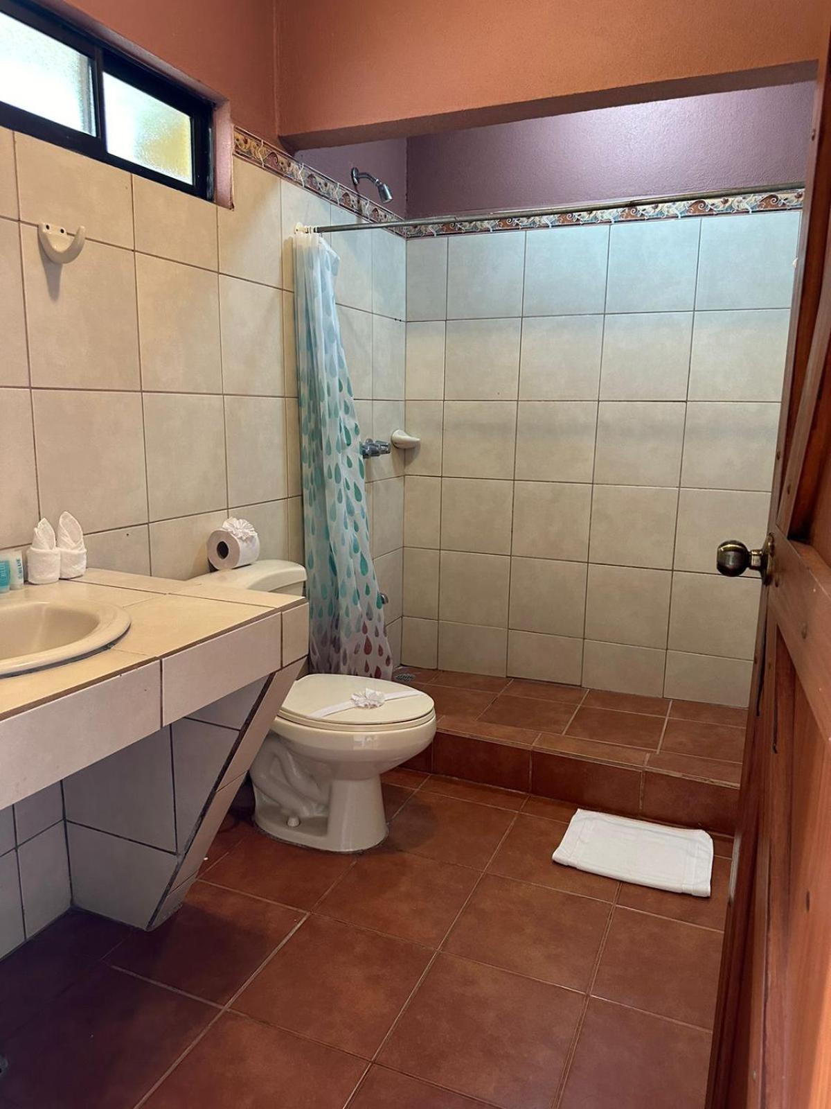 Arenal Roca Lodge & Bungalows La Fortuna ภายนอก รูปภาพ