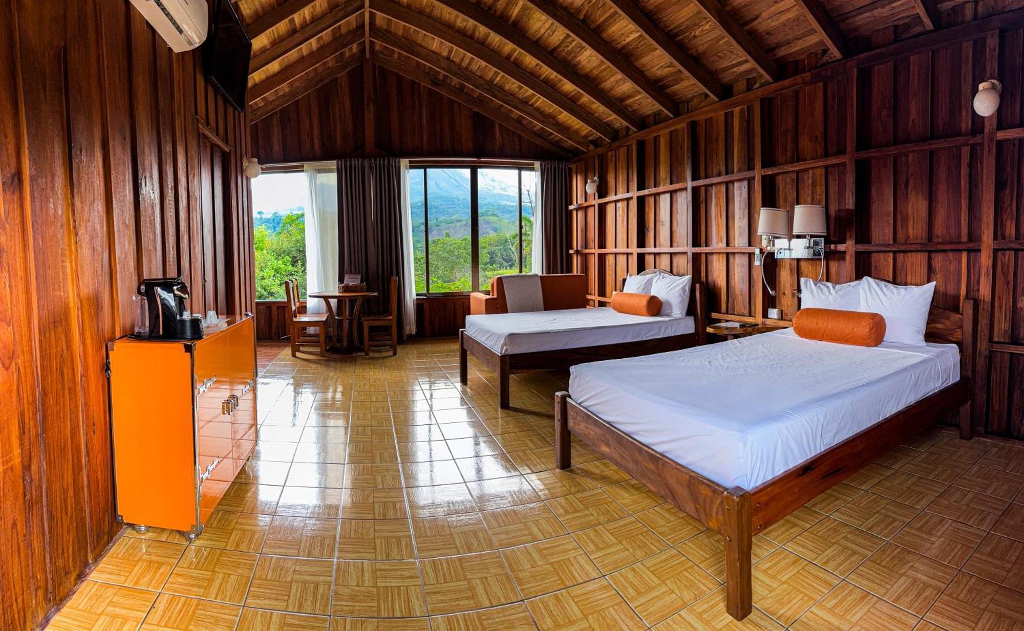 Arenal Roca Lodge & Bungalows La Fortuna ภายนอก รูปภาพ