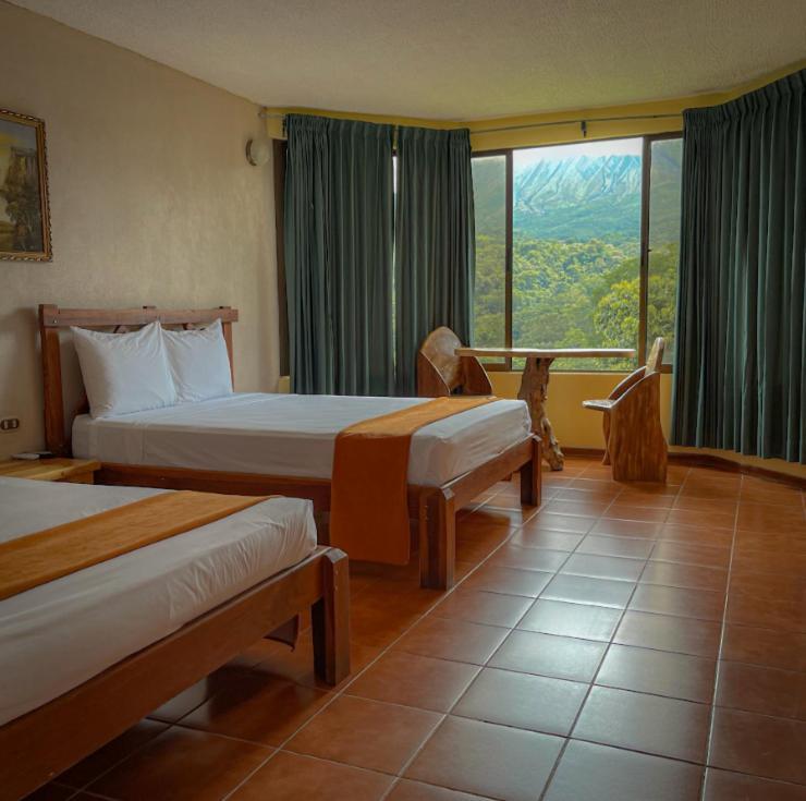 Arenal Roca Lodge & Bungalows La Fortuna ภายนอก รูปภาพ